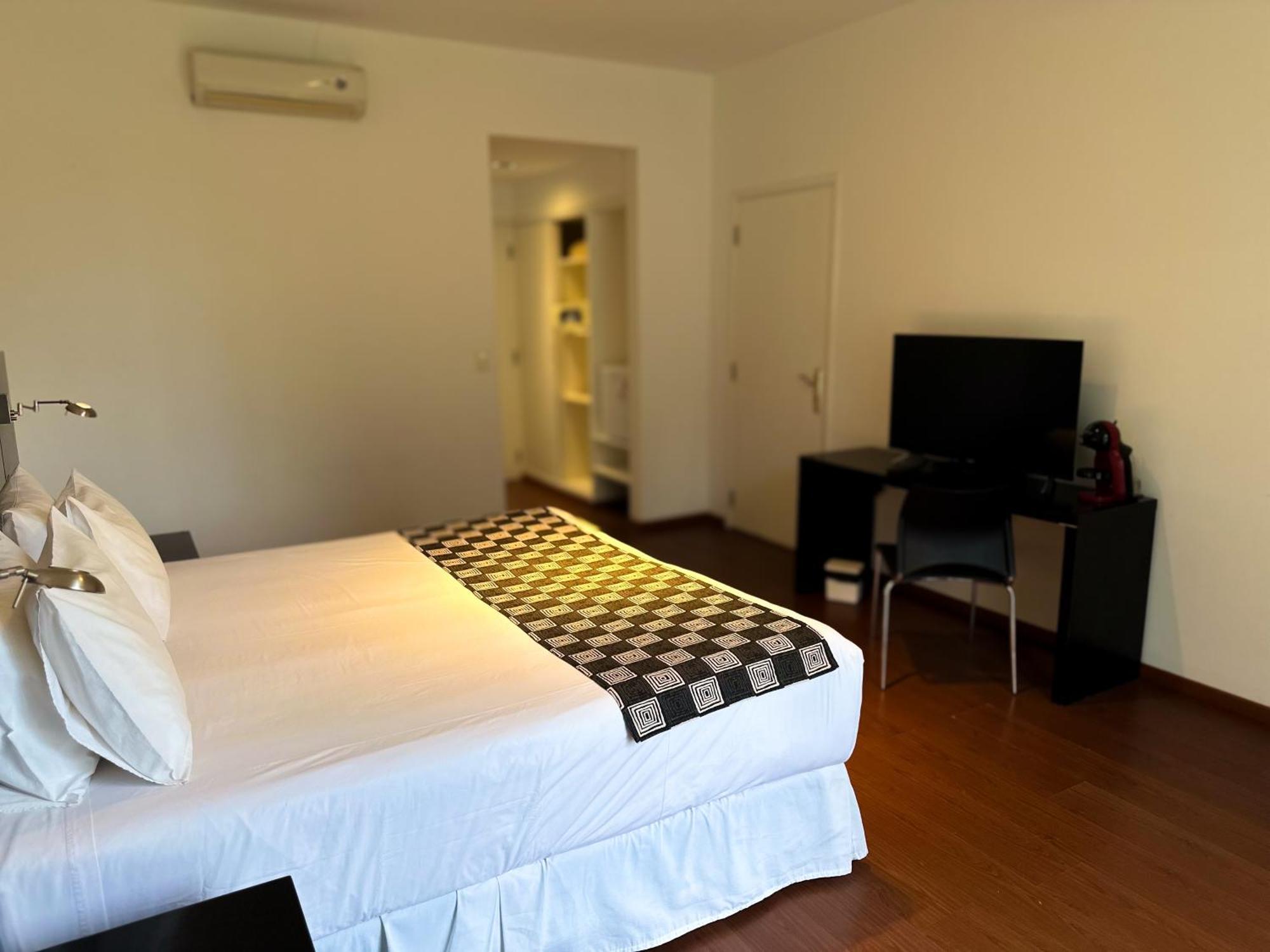 Casa Del Sol Hotel & Restaurante Colonia del Sacramento Ruang foto